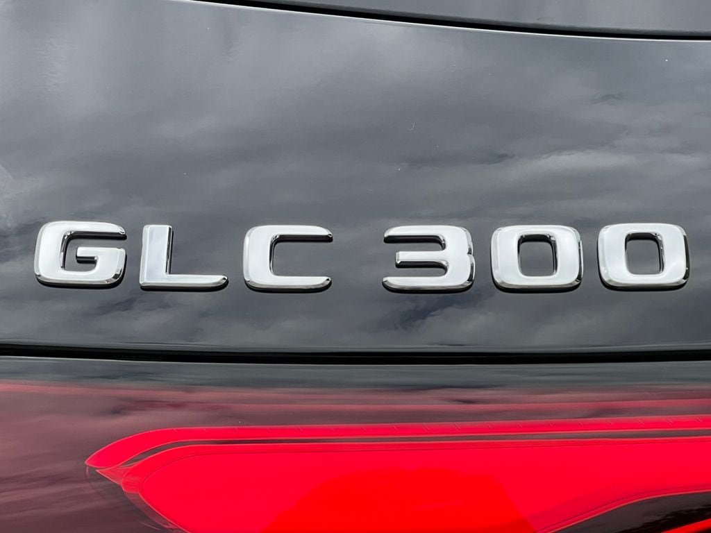 New 2027 Mercedes-Benz GLC 300 4MATIC image 10