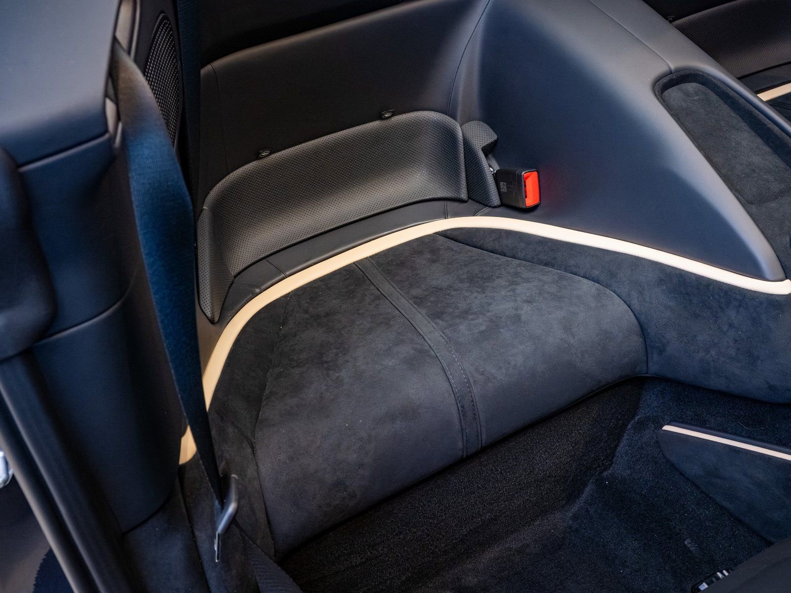 Certified 2024 Ferrari Roma image 24