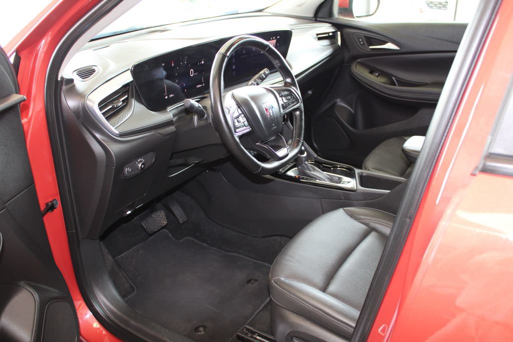 Used 2024 Buick Encore GX Sport Touring w/ Comfort Package FWD image 35