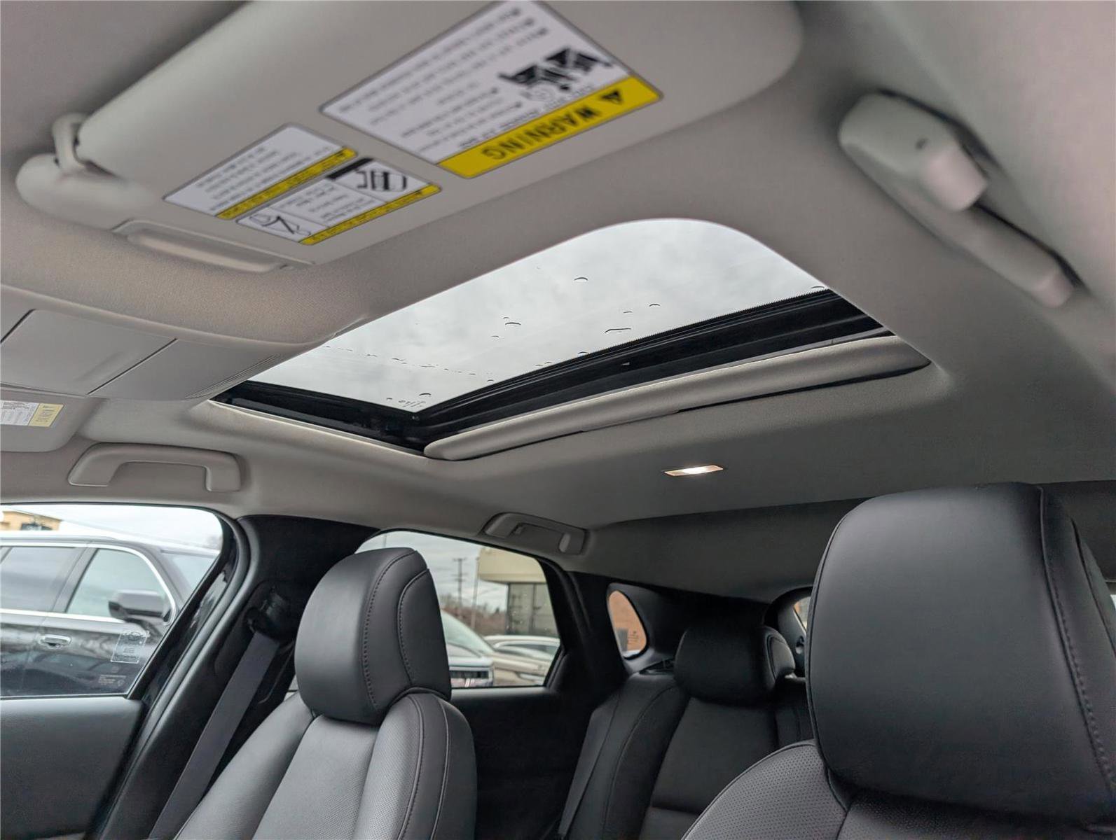 Used 2023 MAZDA CX-30 AWD 2.5 S w/ Premium Package image 32