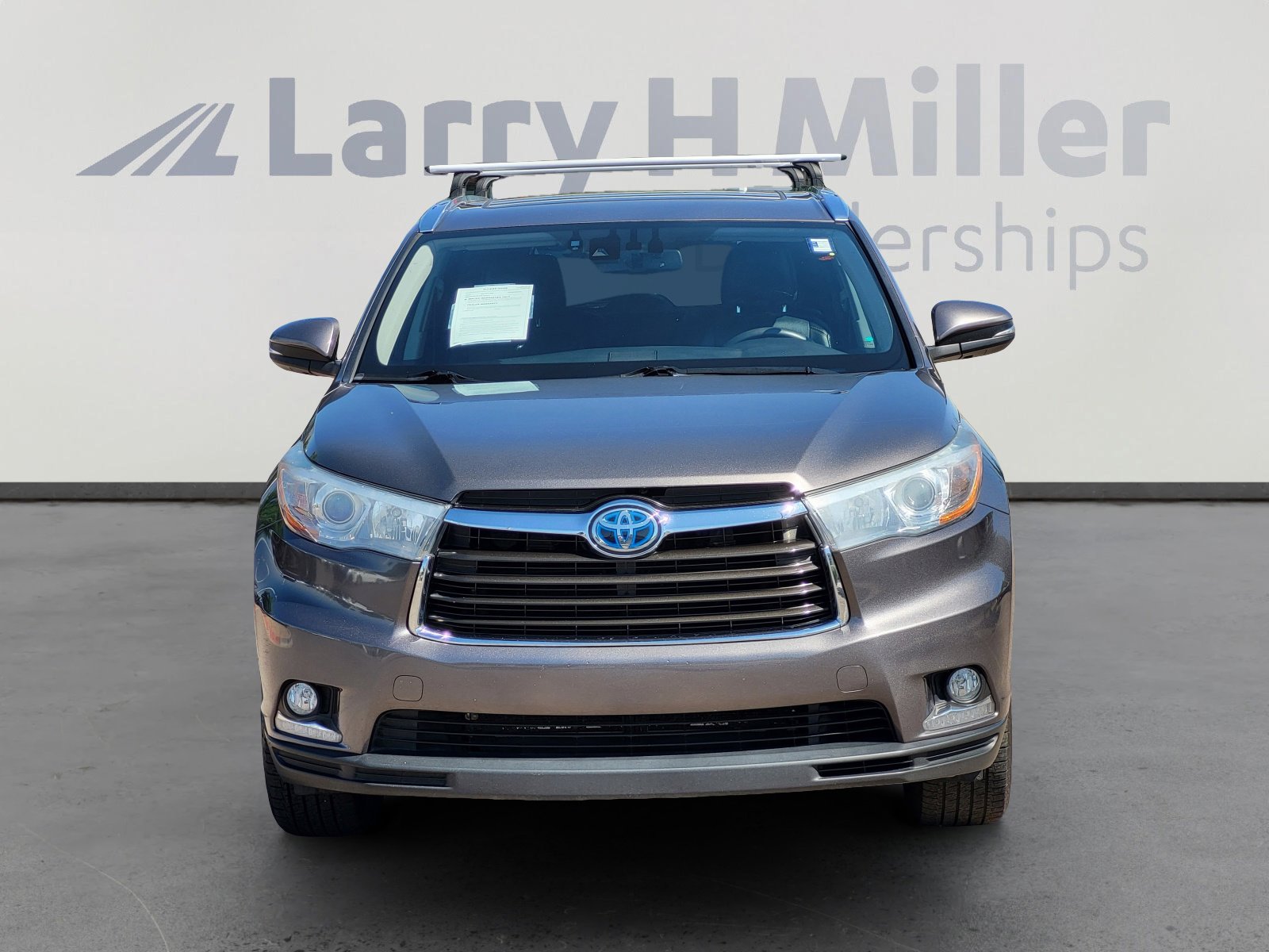 Used 2016 Toyota Highlander Limited Platinum AWD/4WD image 2