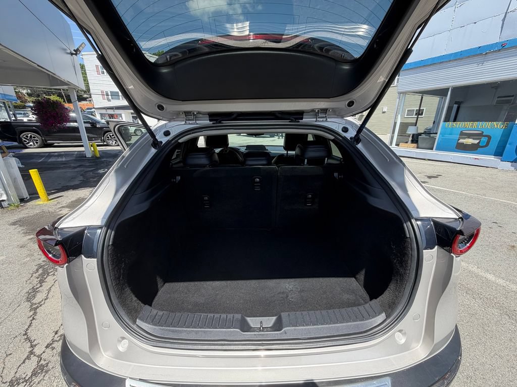 Used 2024 MAZDA CX-30 AWD 2.5 S w/ Select Sport Pkg image 11