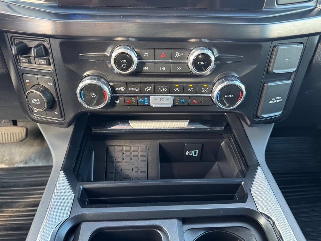 Used 2025 Ford F350 Lariat AWD/4WD image 24