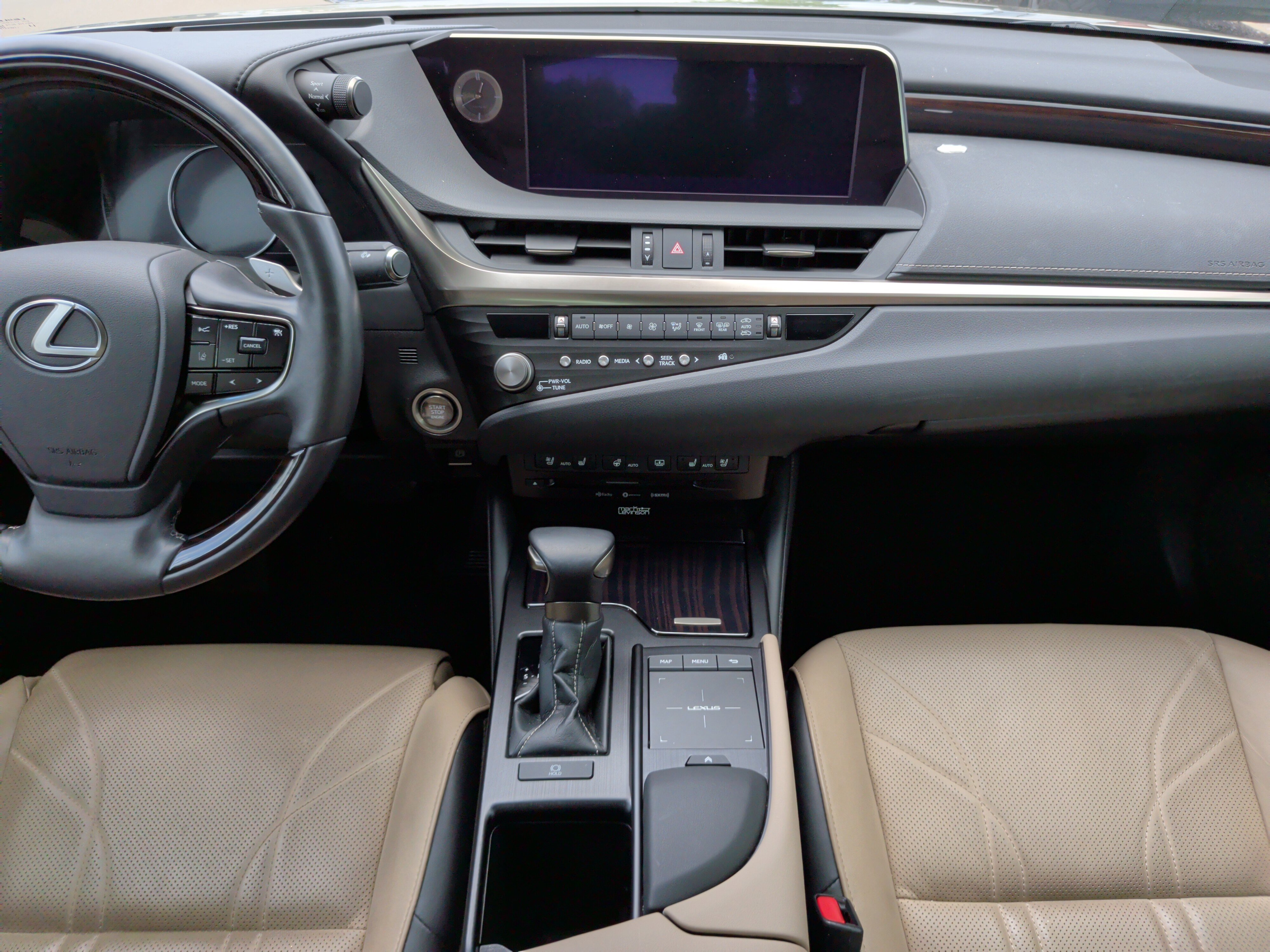 Used 2021 Lexus ES 350 Ultra Luxury w/ Accessory Package 2 image 32