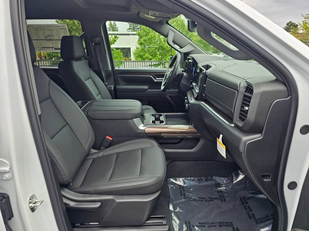 New 2026 Chevrolet Silverado 3500 LT w/ All Star Edition AWD/4WD image 11