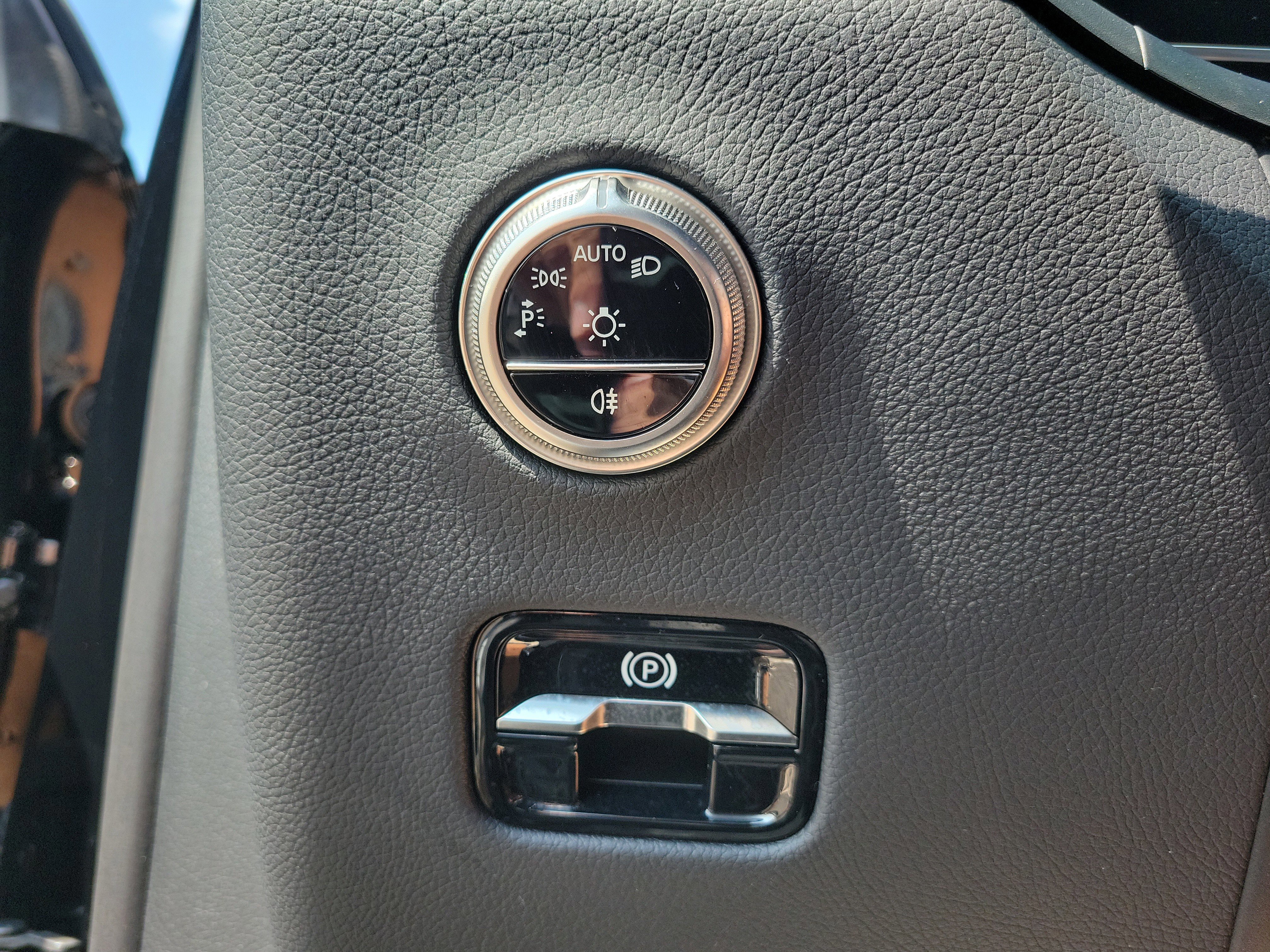 Certified 2026 Mercedes-Benz GLC 300 4MATIC image 28