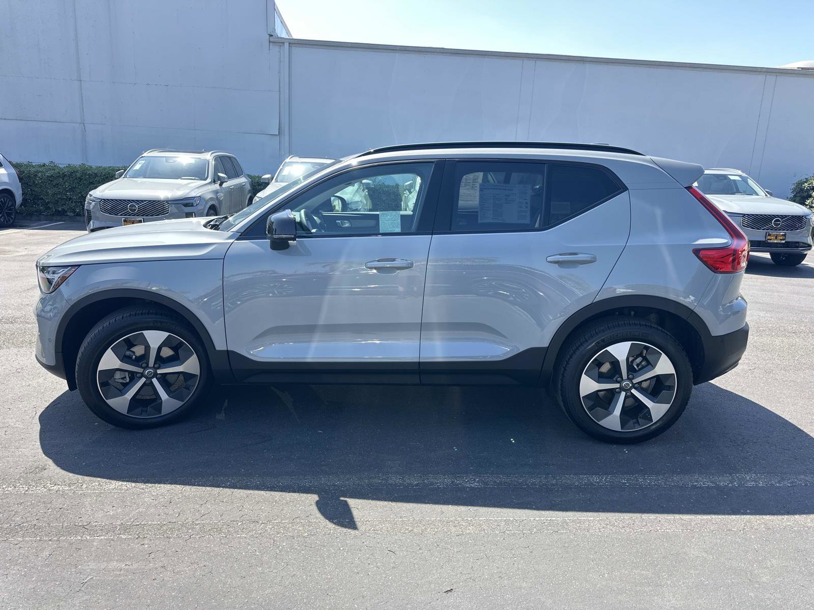 Certified 2026 Volvo XC40 B5 Plus w/ Protection Package Premier AWD/4WD image 7