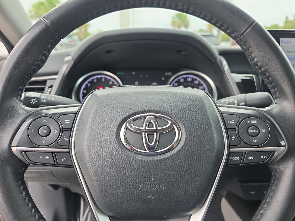 Certified 2023 Toyota Camry XLE FWD image 13