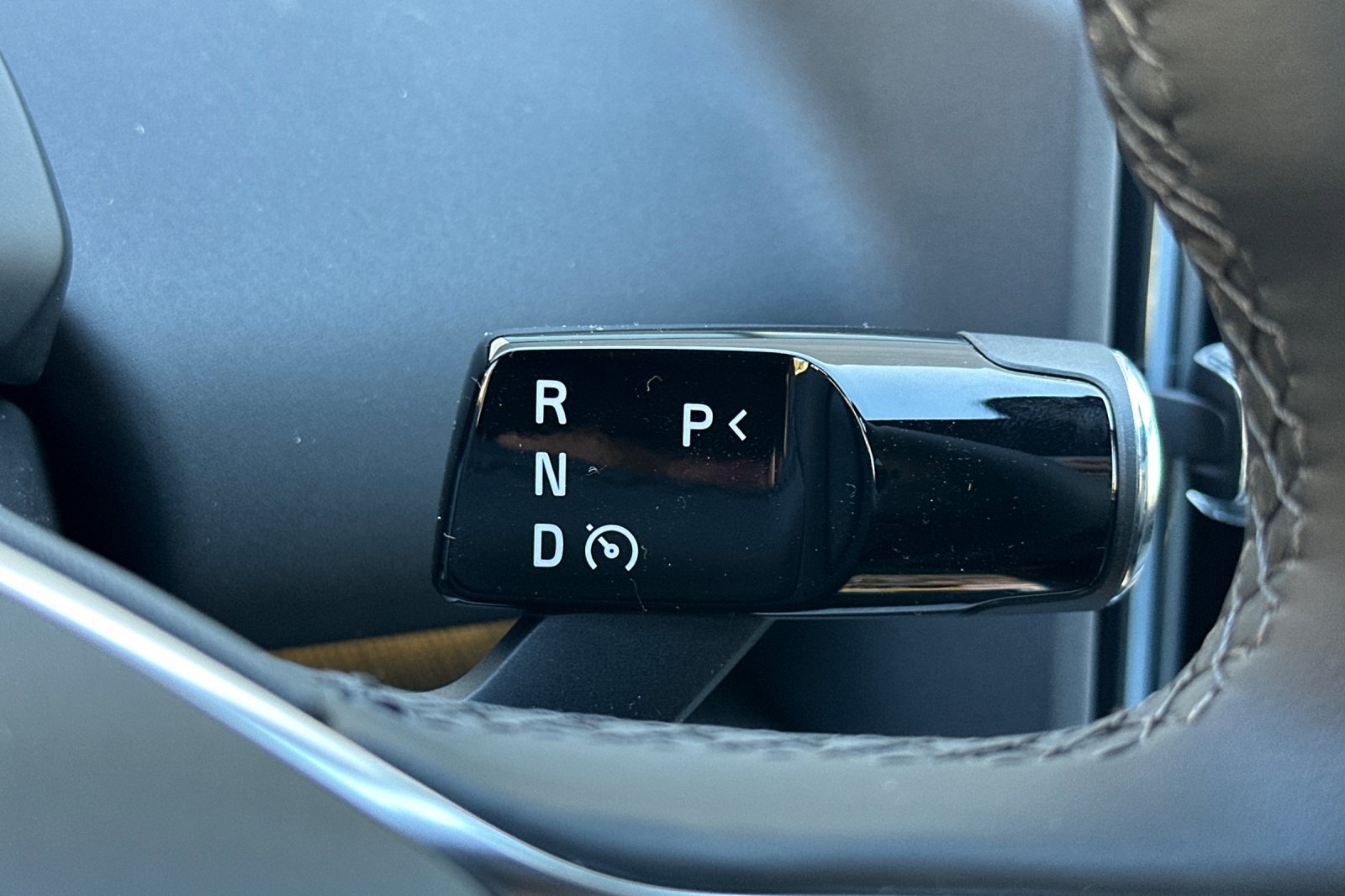 New 2026 Volvo EX30 Plus w/ Climate Package image 19