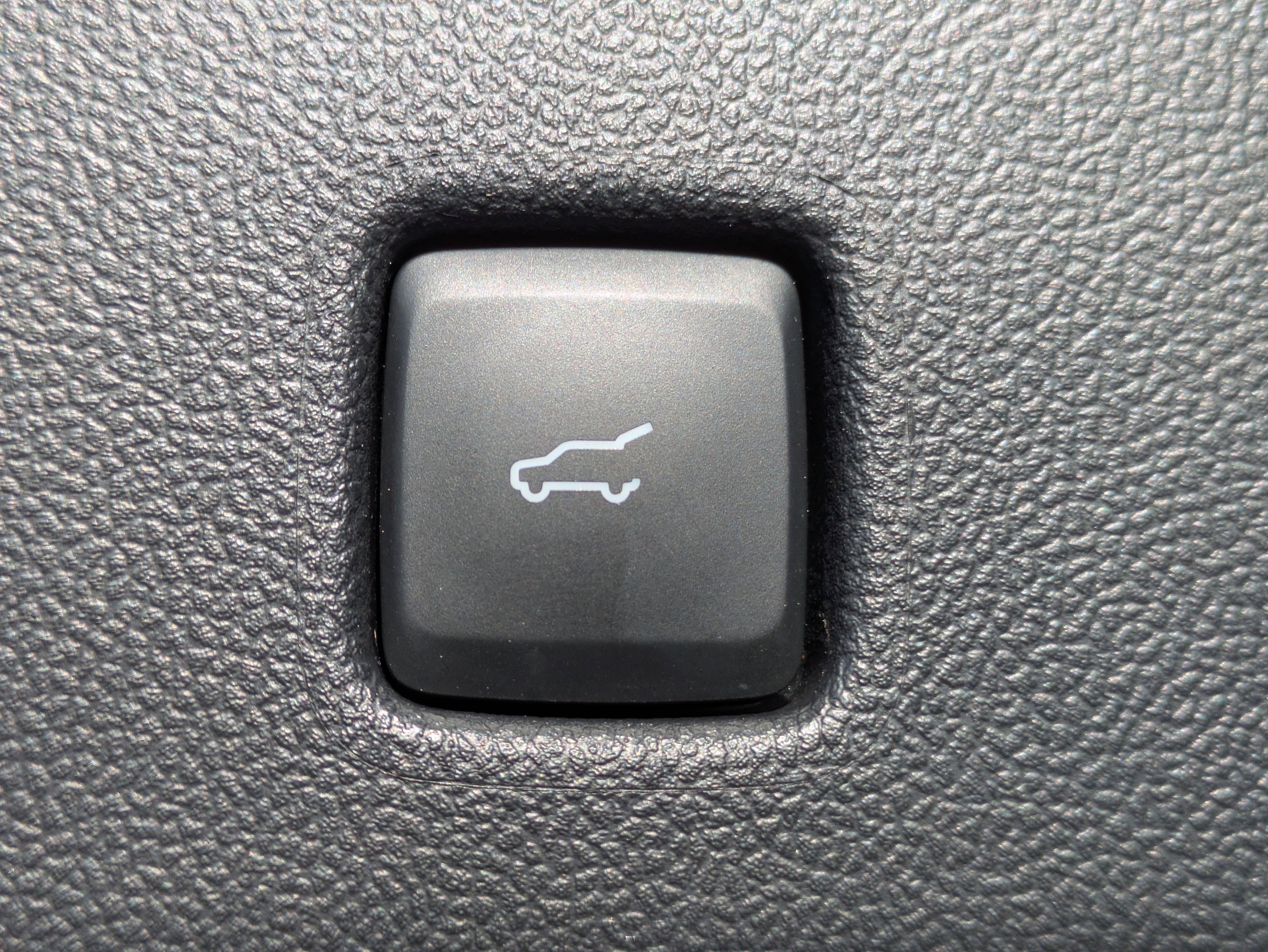 Used 2023 Ford Escape Platinum image 14