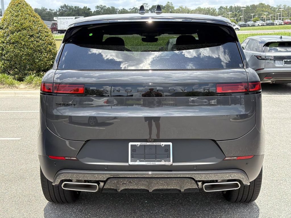 New 2026 Land Rover Range Rover Sport SE AWD/4WD image 4