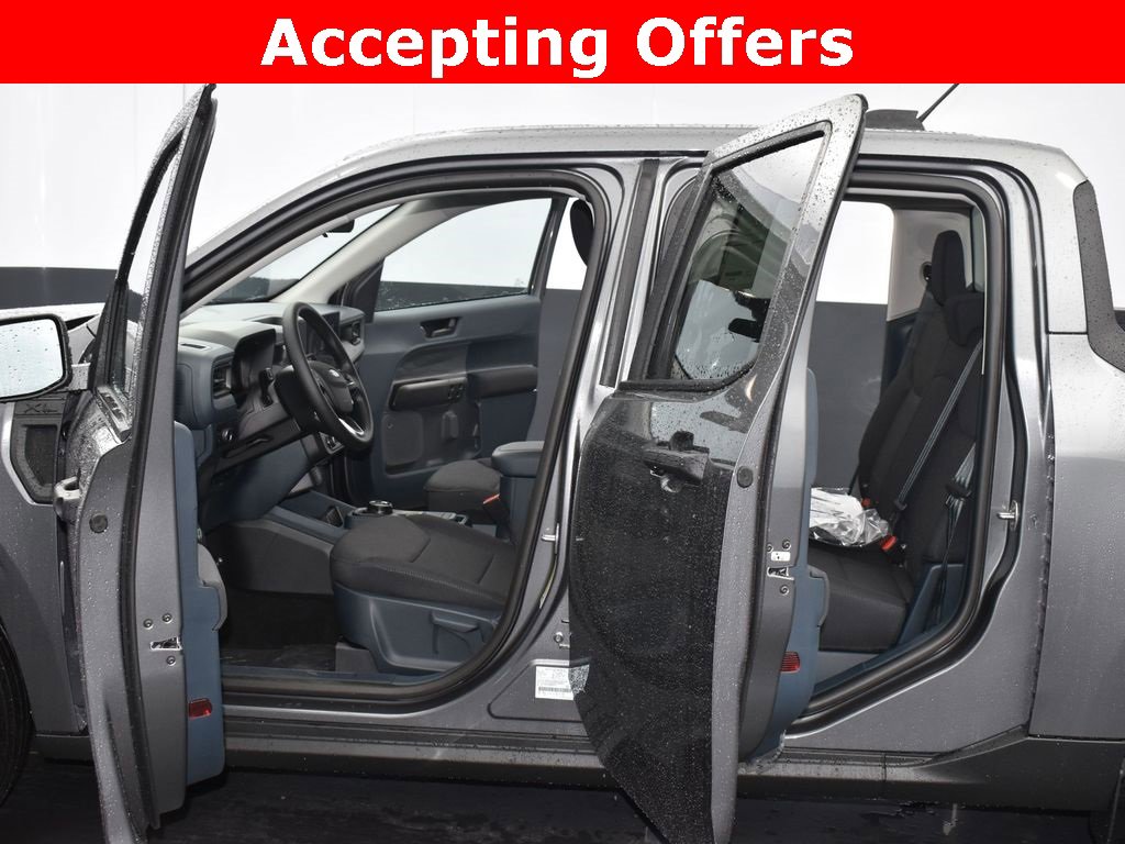 New 2025 Ford Maverick XL image 23