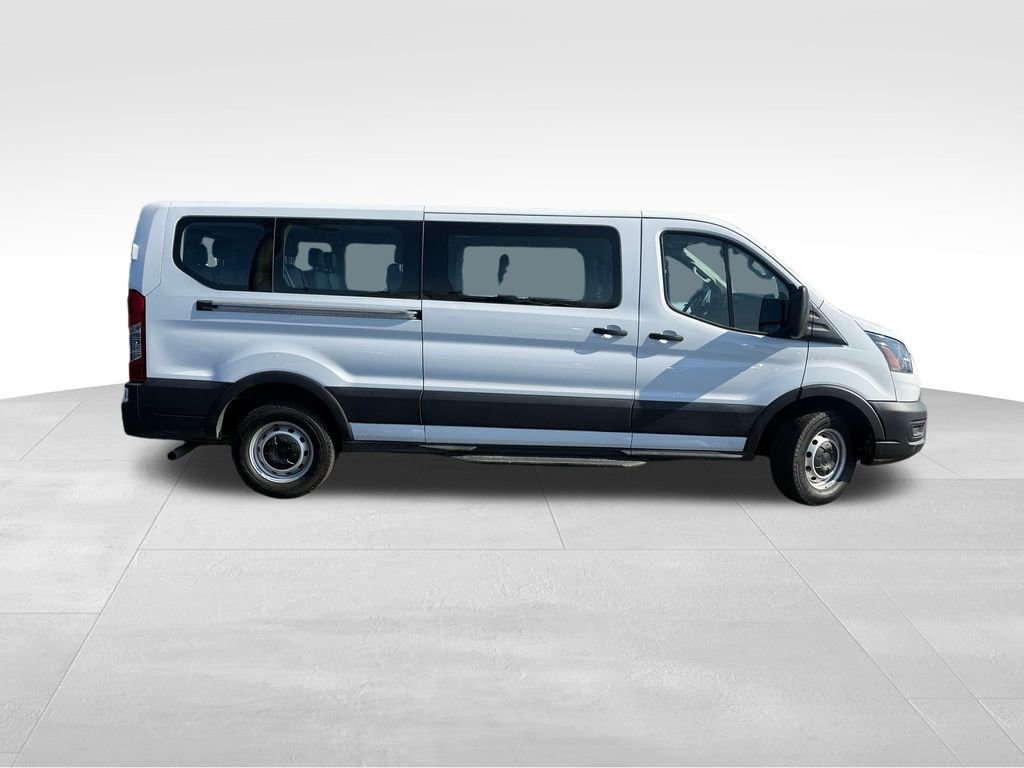 Used 2023 Ford Transit 350 XLT image 9