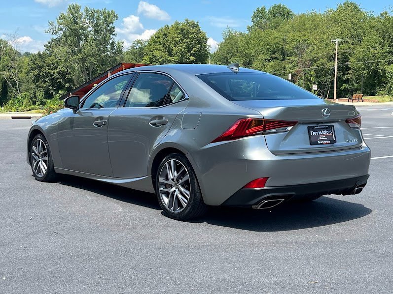 Used 2019 Lexus IS 300 image 24