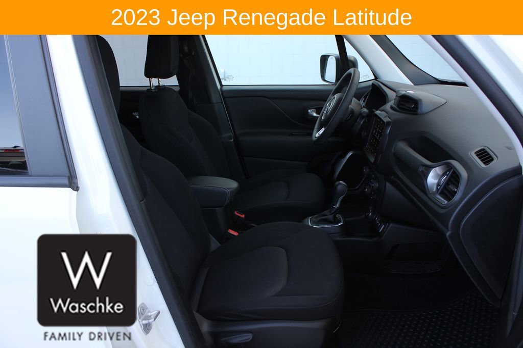 Used 2023 Jeep Renegade Latitude image 20