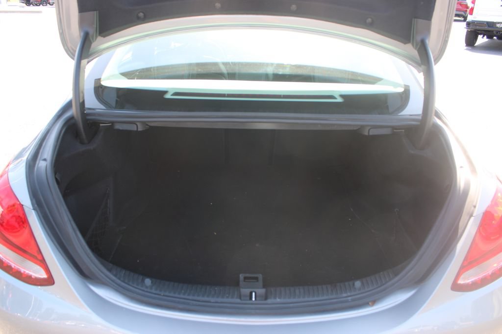 Used 2016 Mercedes-Benz C 300 Sedan image 17