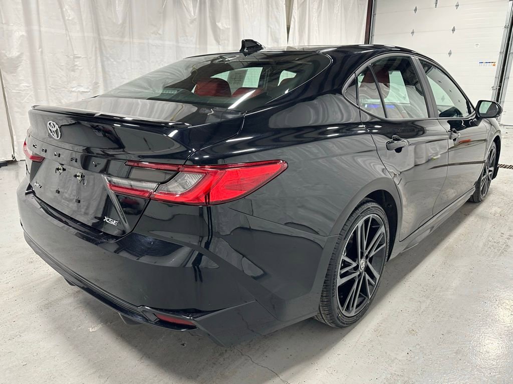 Used 2025 Toyota Camry XSE image 7