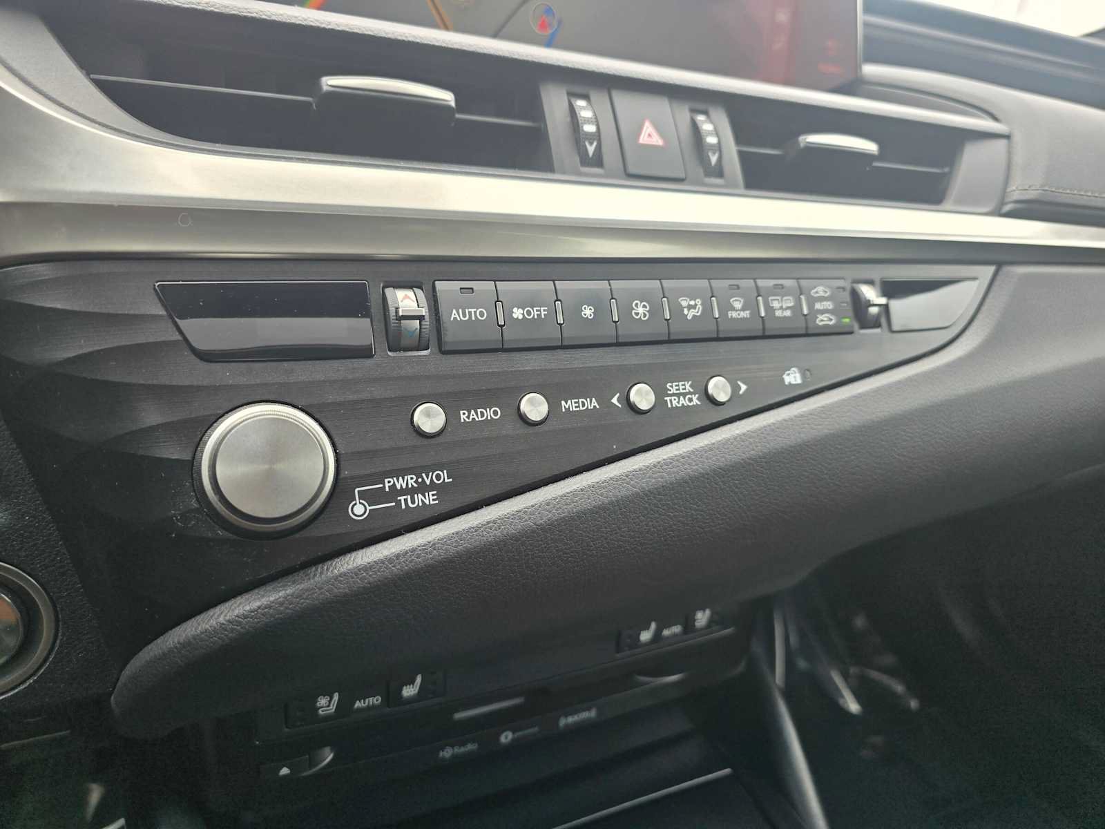 Used 2021 Lexus ES 350 w/ Premium Package FWD image 29