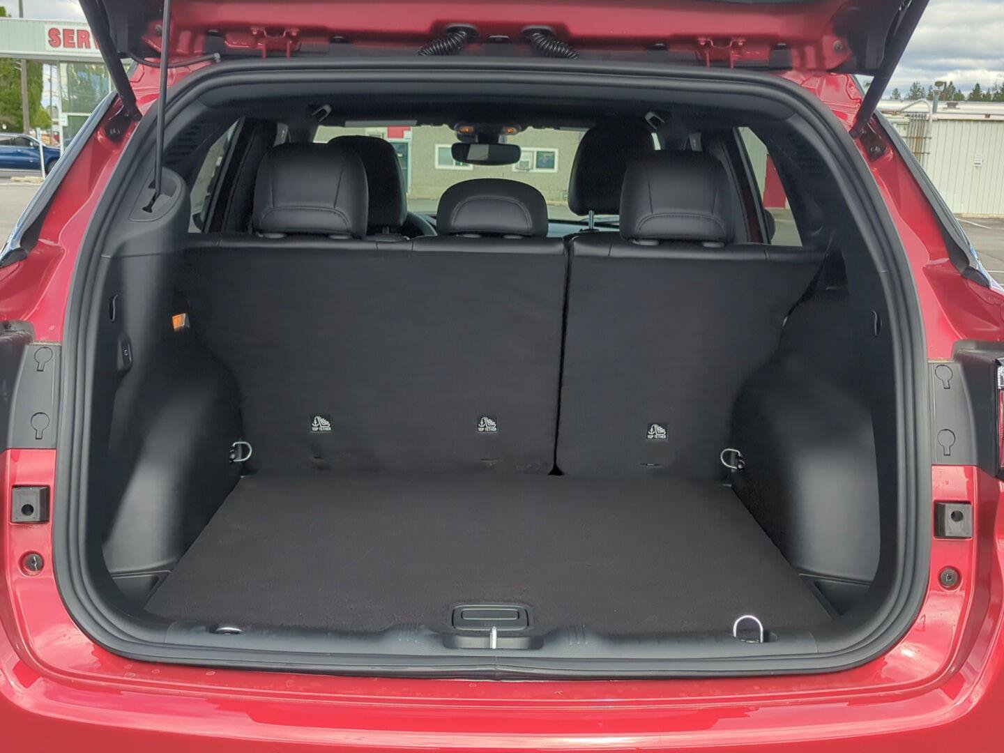 New 2026 Jeep Compass Trailhawk w/ Trailer Tow Group AWD/4WD image 9