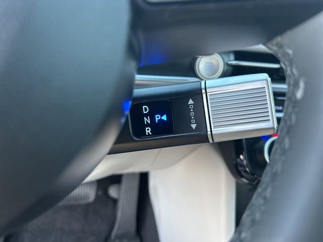 Used 2025 Hyundai Tucson Limited image 17