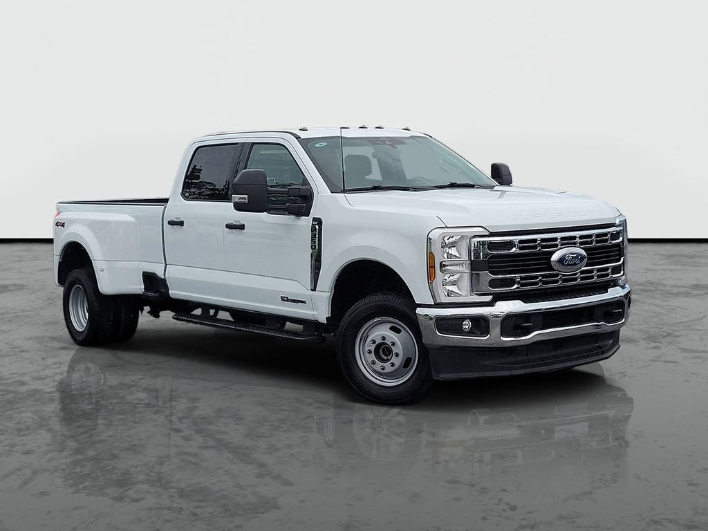 Used 2026 Ford F350 XLT AWD/4WD image 1