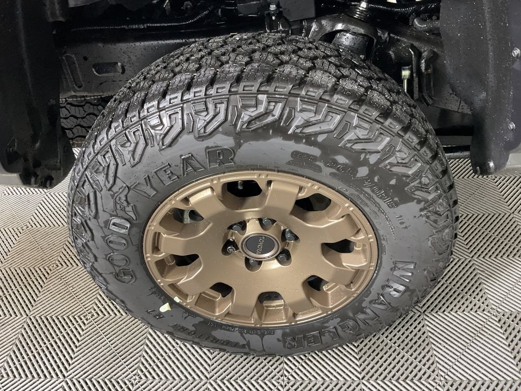 New 2026 Toyota Tacoma 4x4 Double Cab Hybrid image 9
