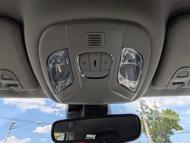Used 2022 Jeep Compass Limited AWD/4WD image 25