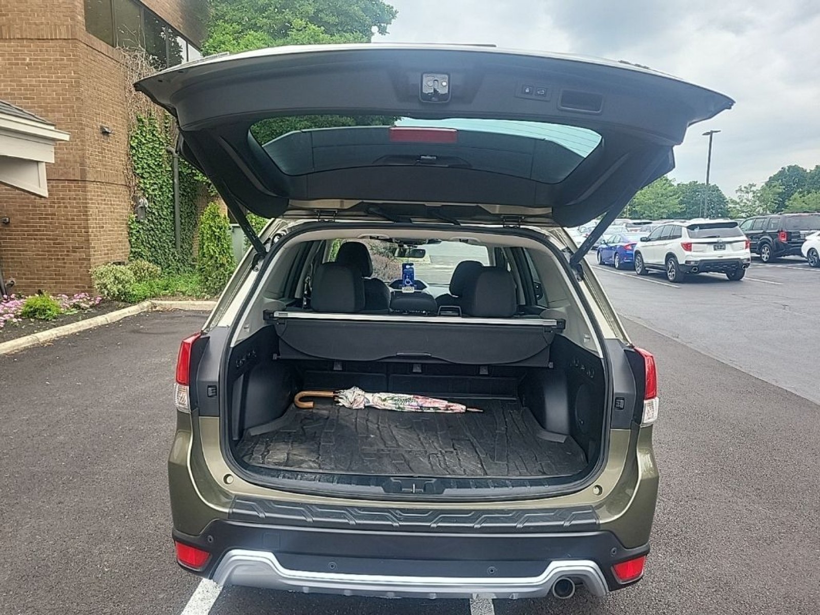 Used 2023 Subaru Forester Touring AWD/4WD image 10