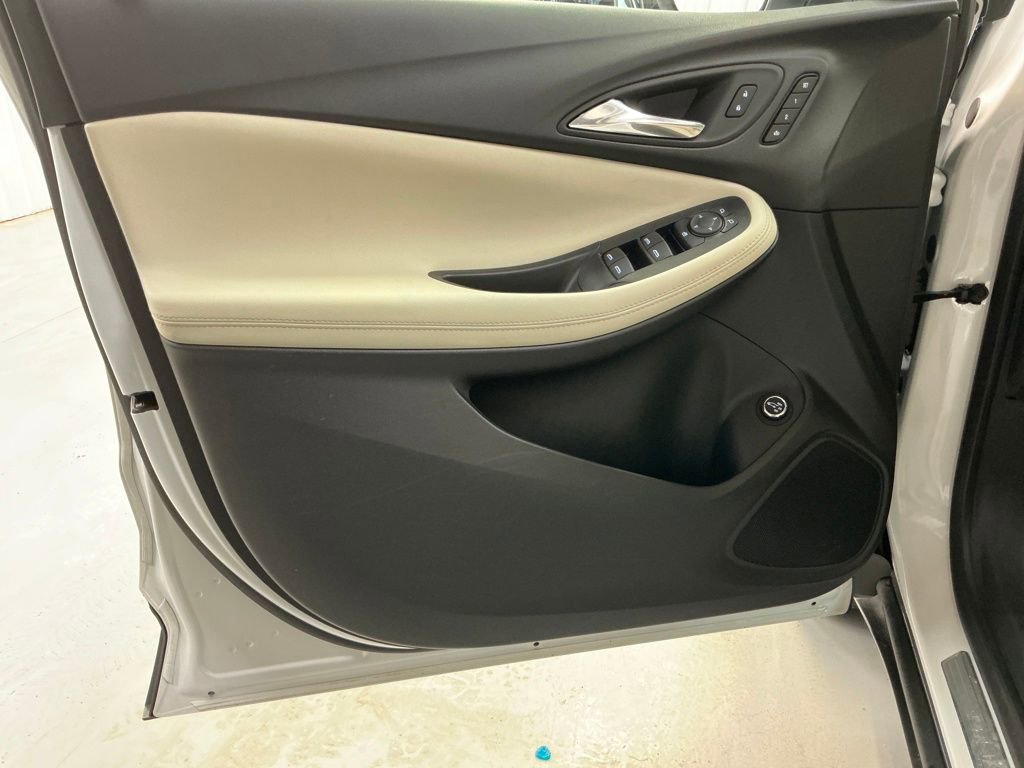 Certified 2023 Buick Encore GX Essence w/ Experience Buick Package image 14