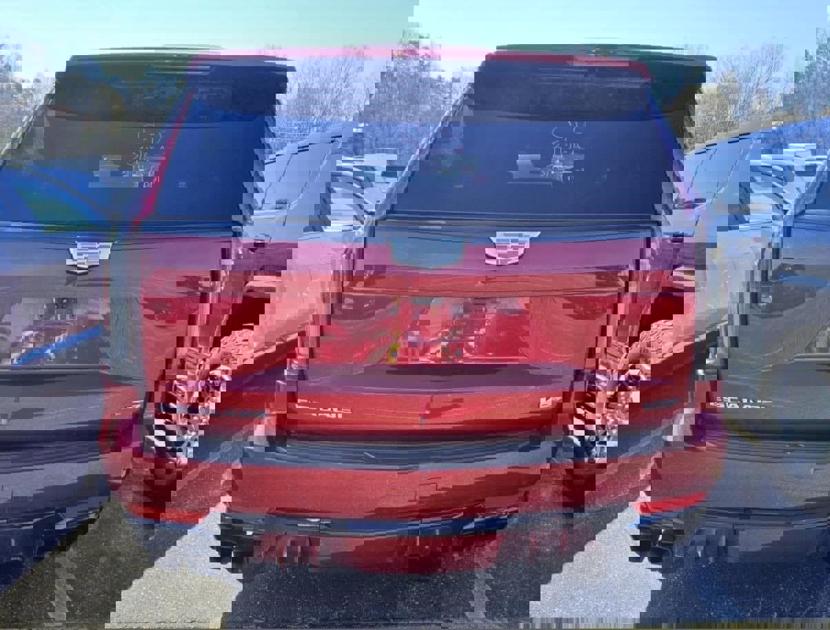 Certified 2024 Cadillac Escalade ESV V w/ Heavy-Duty Trailer Package image 5