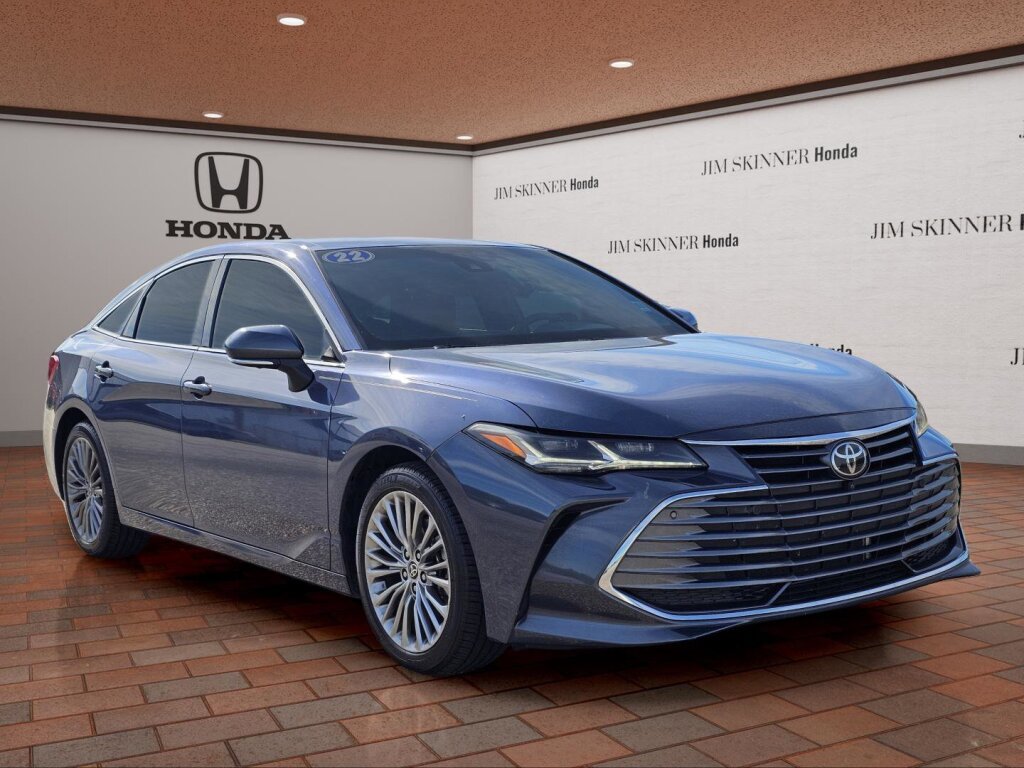 Used 2022 Toyota Avalon Limited w/ Advanced Safety Package image 5