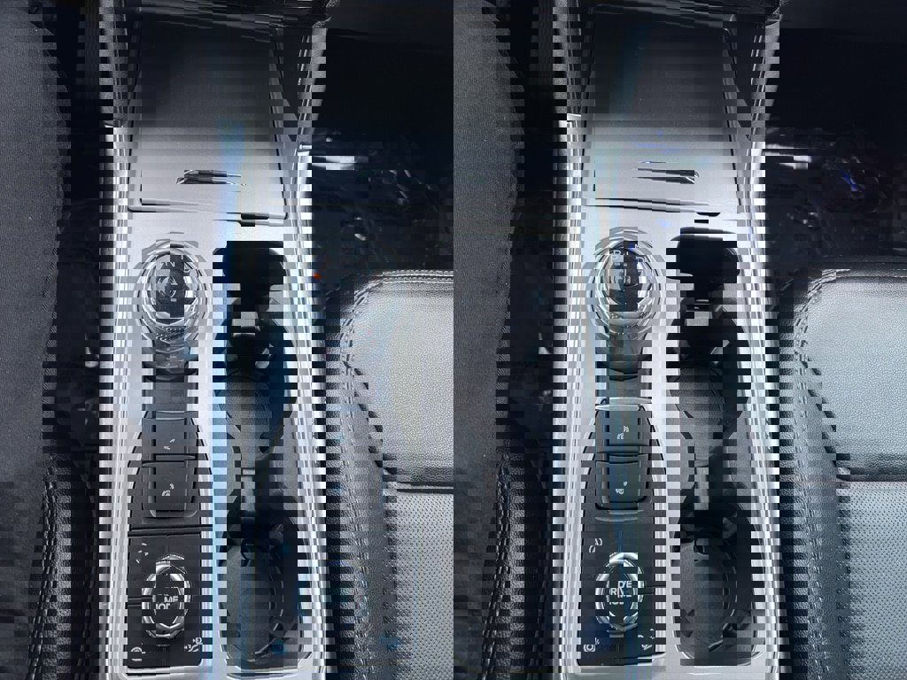 Used 2022 Ford Explorer Limited image 10