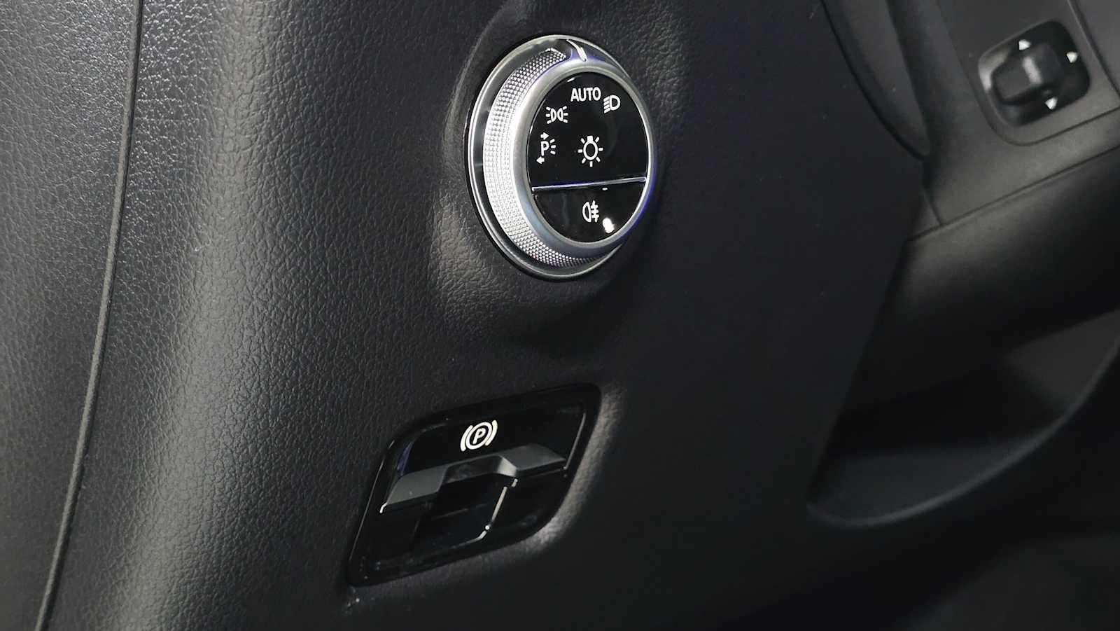 New 2026 Mercedes-Benz CLE 450 4MATIC Coupe image 25