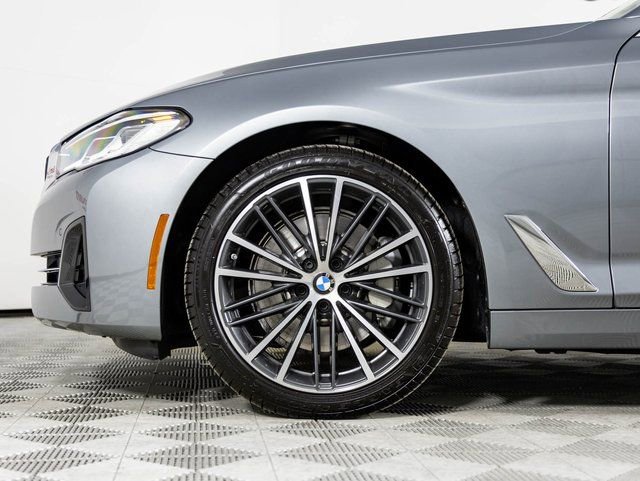 Used 2023 BMW 530i w/ Convenience Package image 22