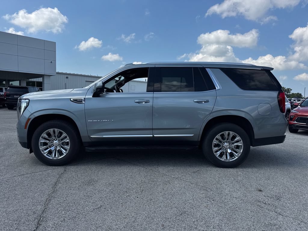Used 2025 GMC Yukon Denali AWD/4WD image 6