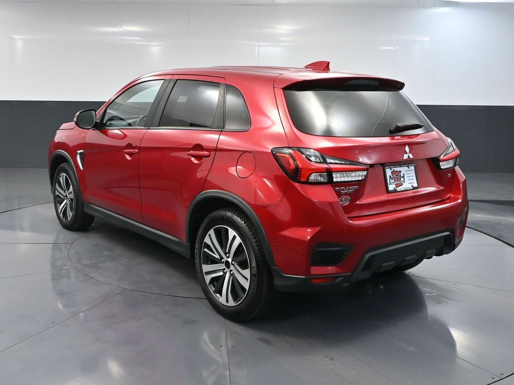 Used 2022 Mitsubishi Outlander Sport SE image 9
