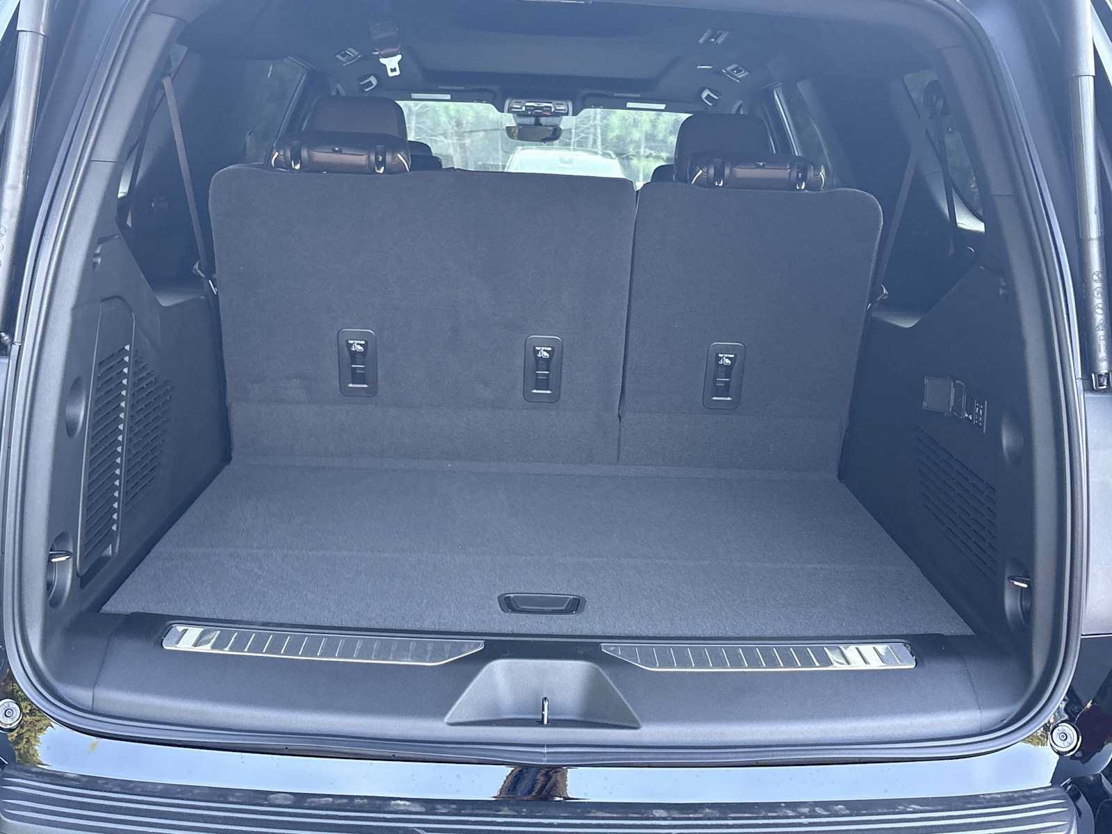 New 2026 GMC Yukon XL Denali Ultimate AWD/4WD image 18