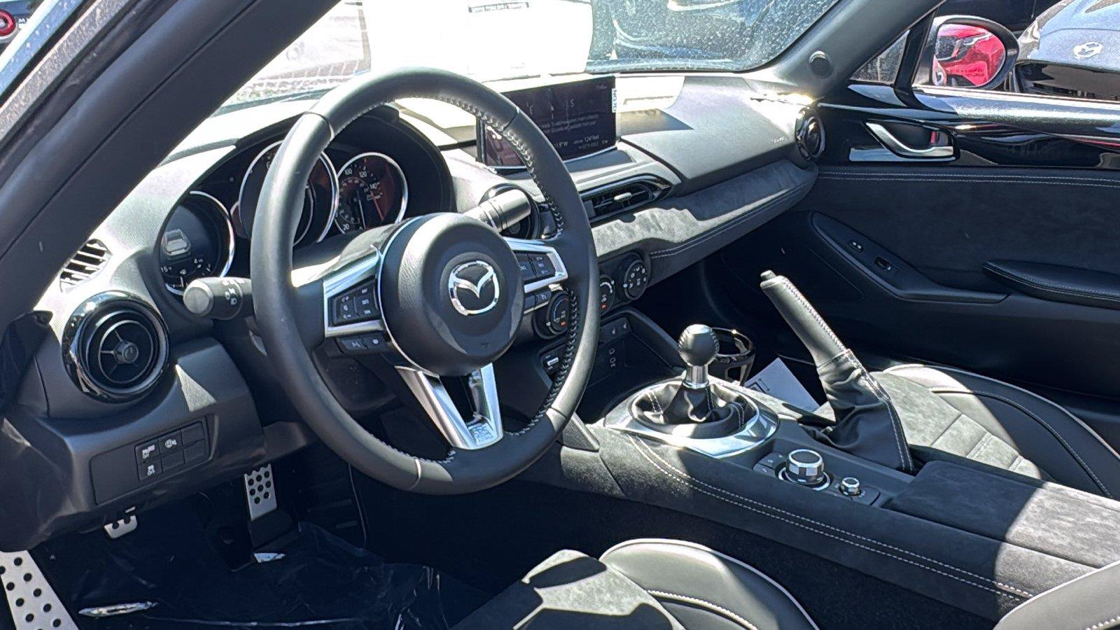 New 2026 MAZDA MX-5 Miata RF Club w/ Interior Package RWD image 20