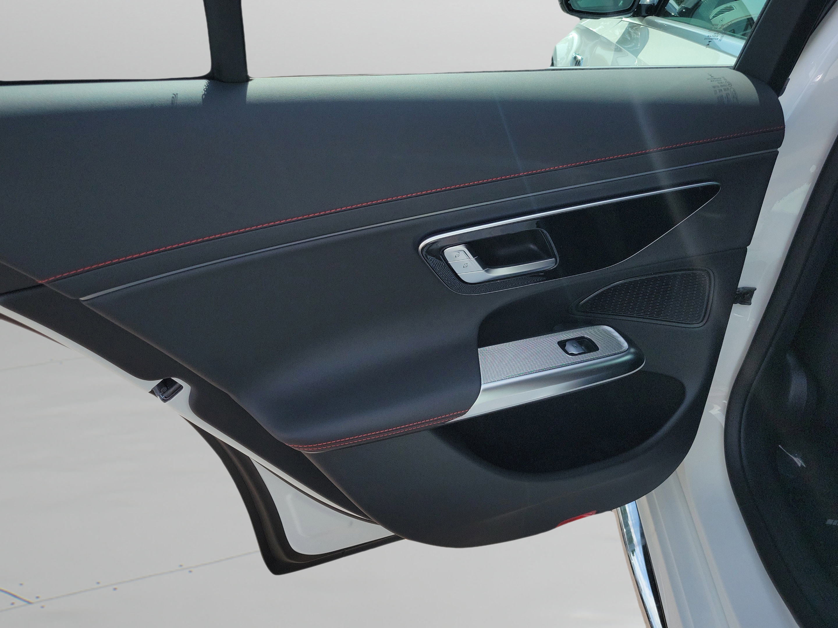 New 2026 Mercedes-Benz E 53 AMG e 4MATIC Sedan image 7