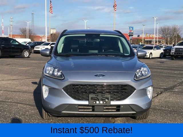 Used 2022 Ford Escape Titanium video 2