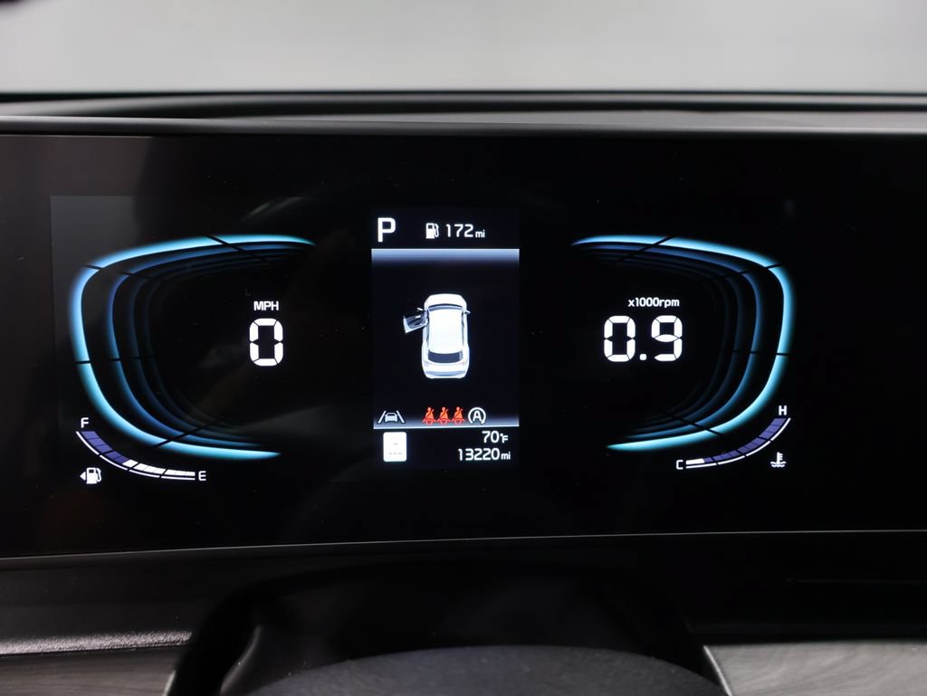 Used 2025 Kia Sportage X-Line w/ Premium Package AWD/4WD image 37