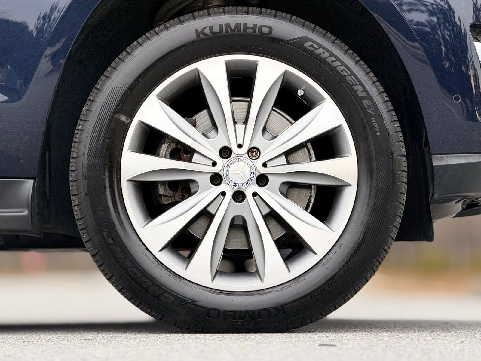 Used 2016 Mercedes-Benz GL 450 4MATIC image 20