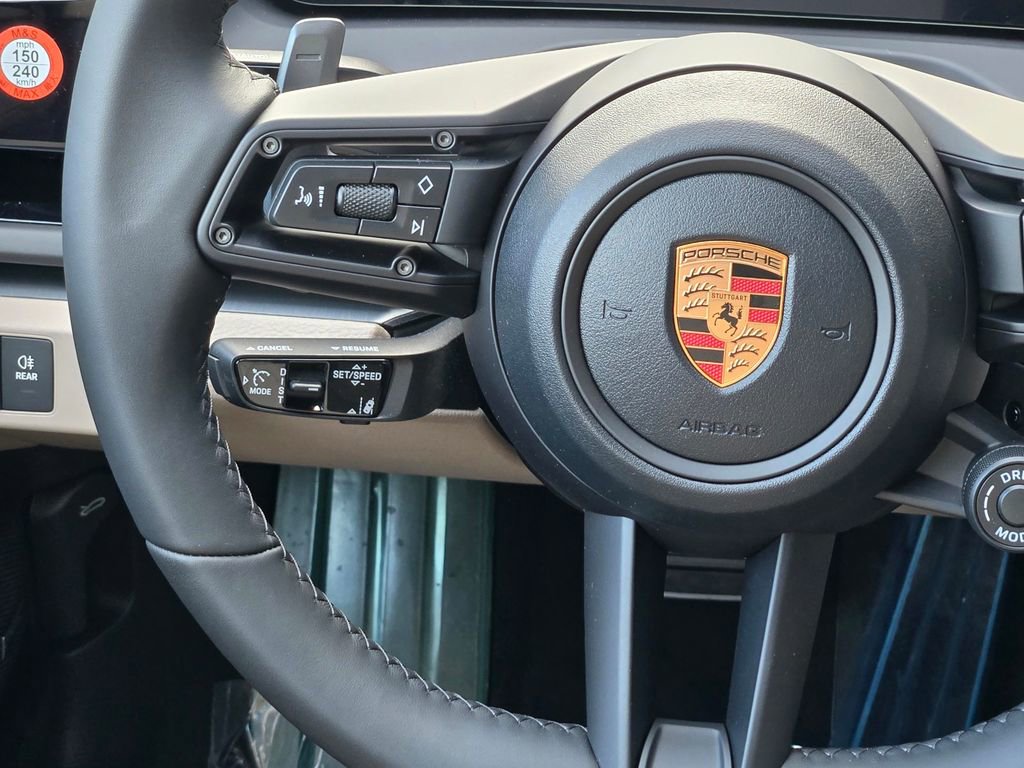 New 2026 Porsche Panamera 4 image 16