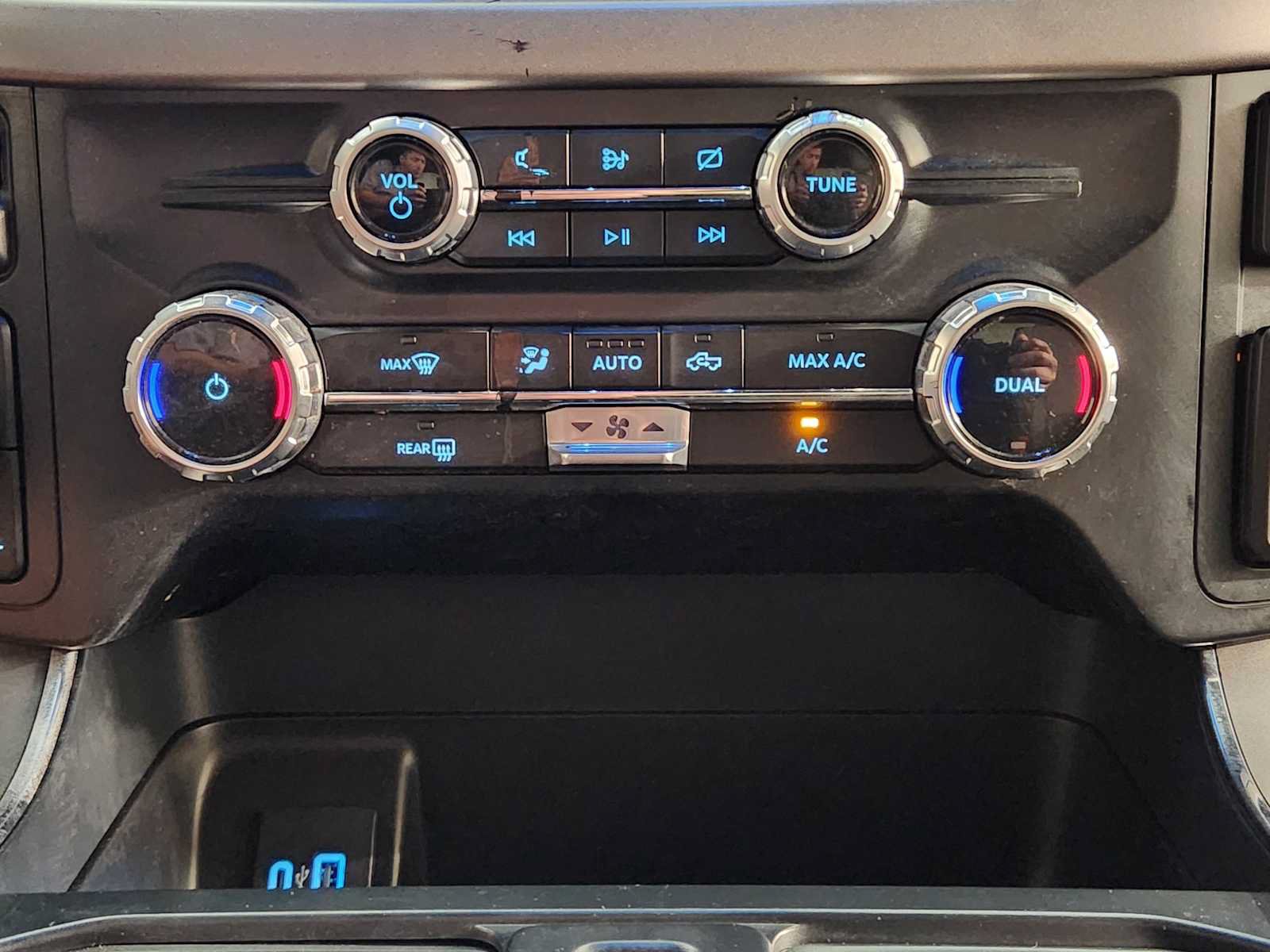 Used 2024 Ford F150 XLT w/ Mobile Office Package AWD/4WD image 18