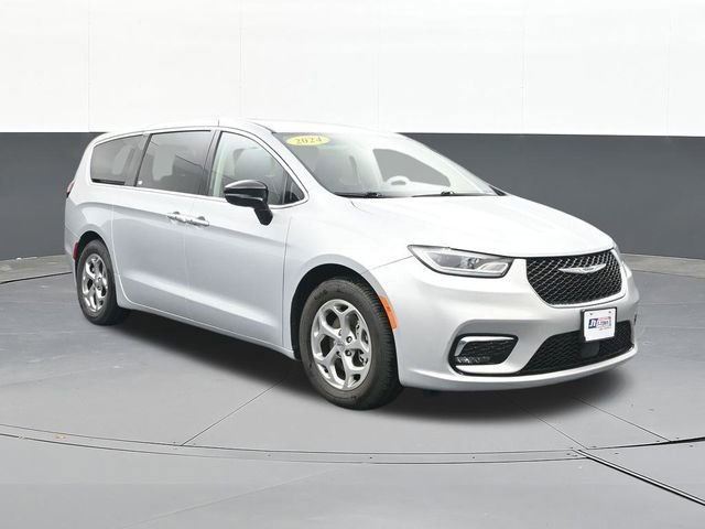 Used 2024 Chrysler Pacifica Limited FWD image 22