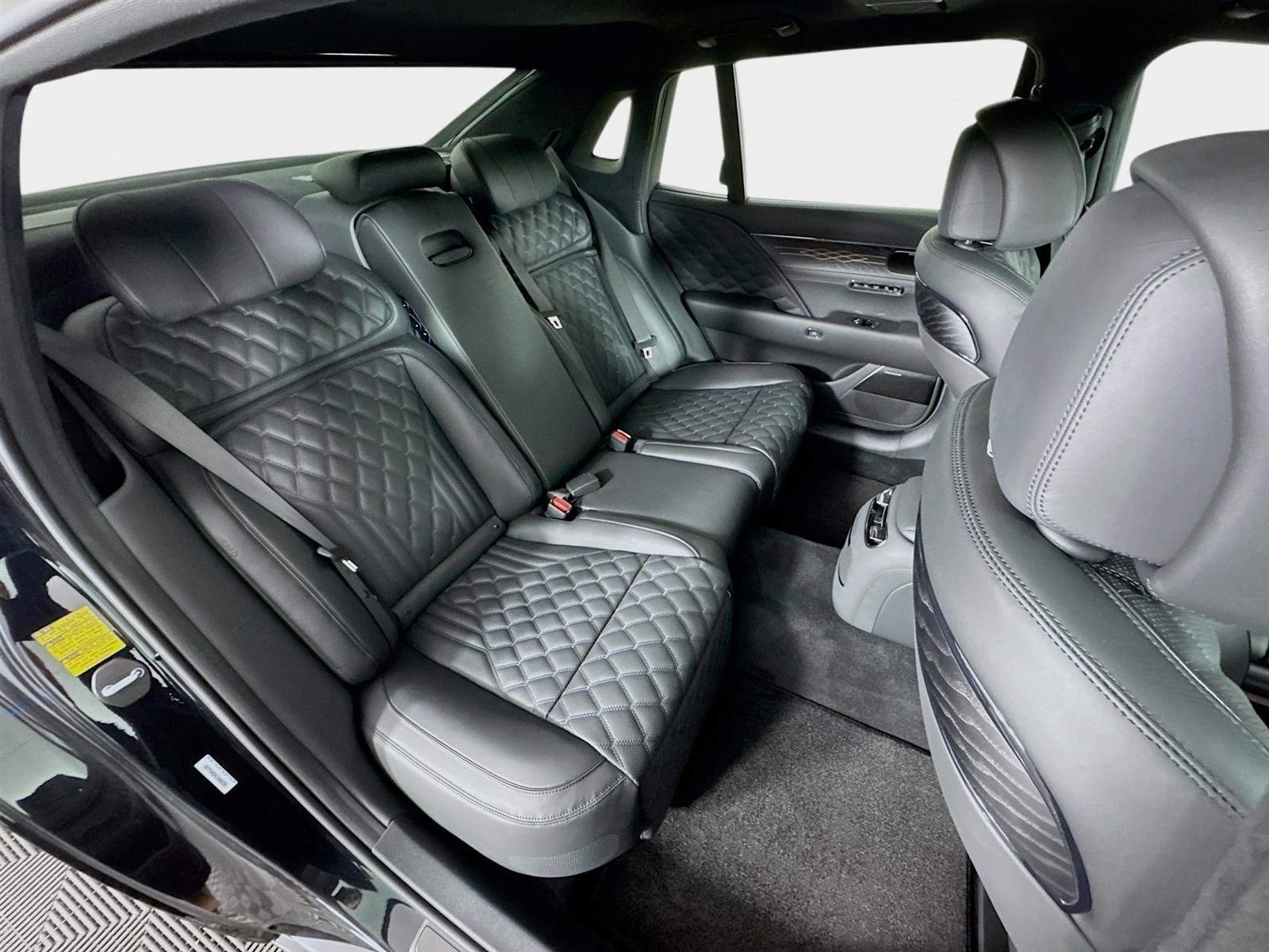 New 2026 Genesis G90 3.5T Prestige image 28