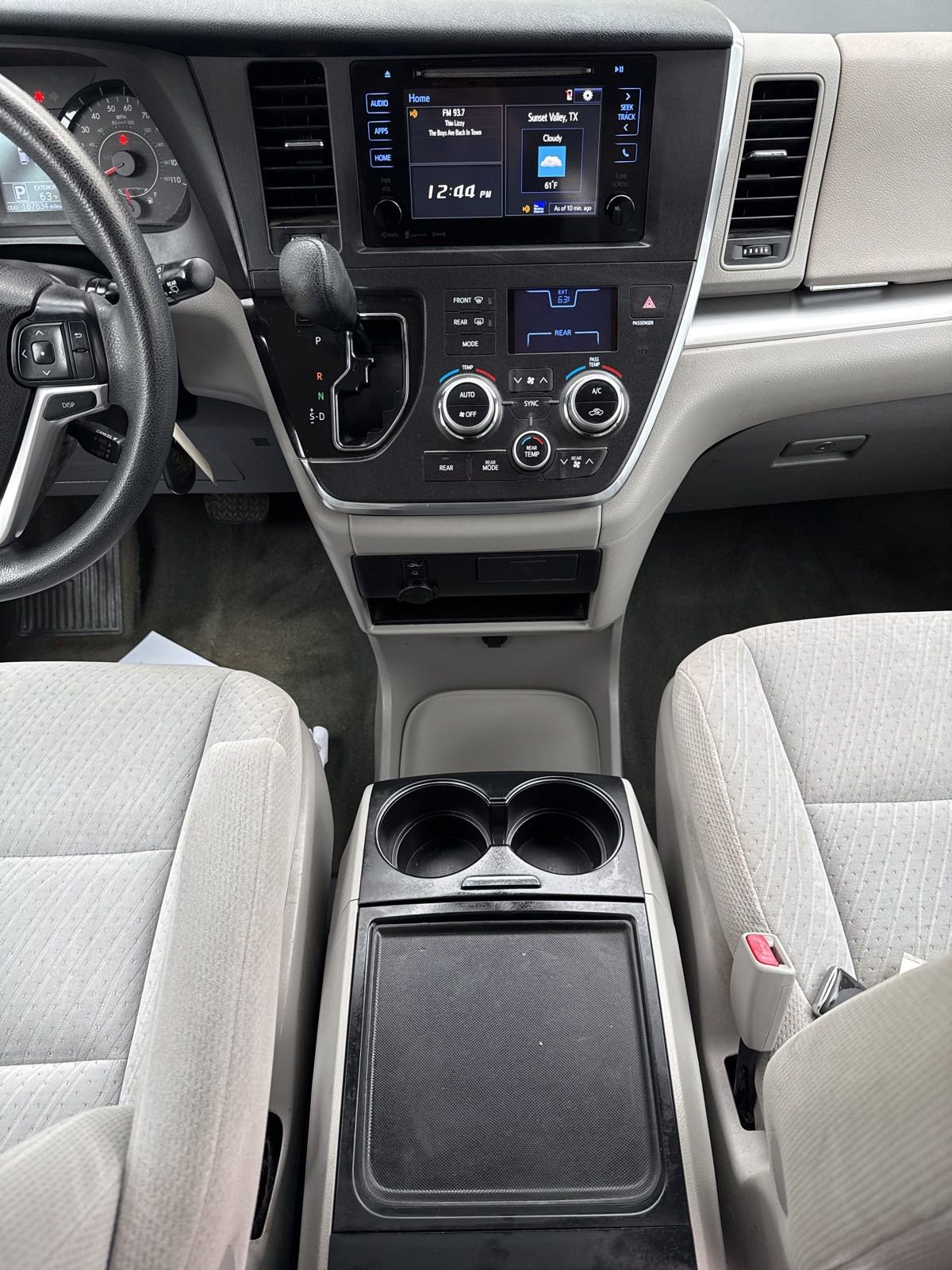 Used 2016 Toyota Sienna LE FWD image 17