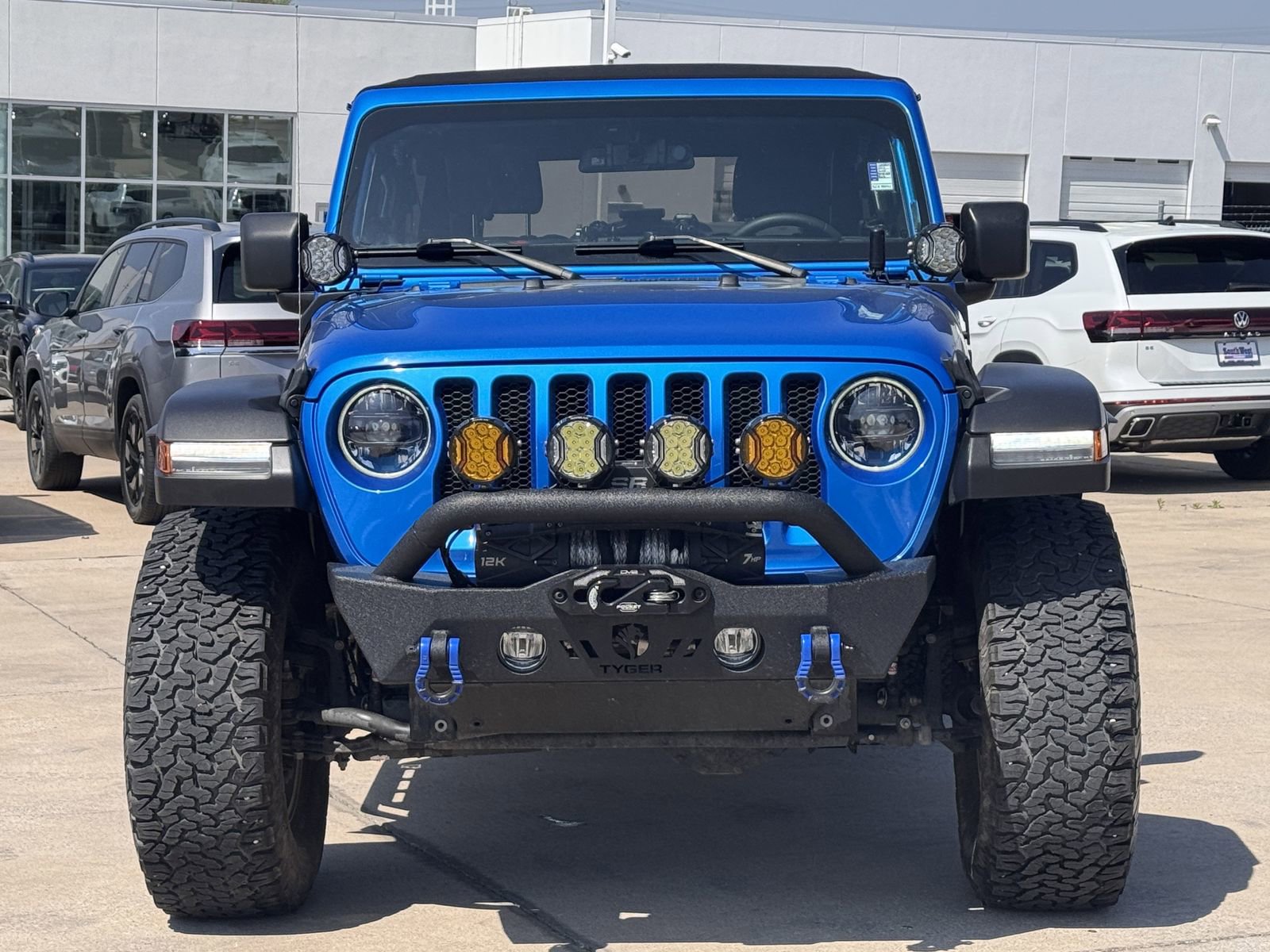 Used 2023 Jeep Wrangler Unlimited Sport image 9