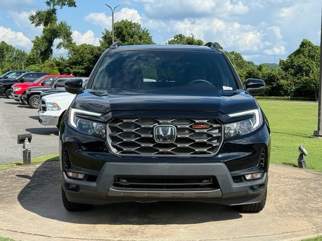 Used 2023 Honda Passport TrailSport image 2