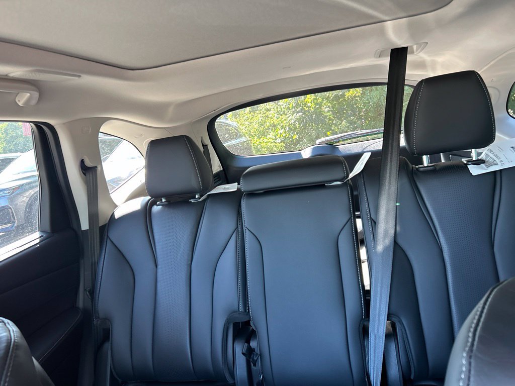 New 2026 Acura MDX w/ Technology Package AWD/4WD image 13